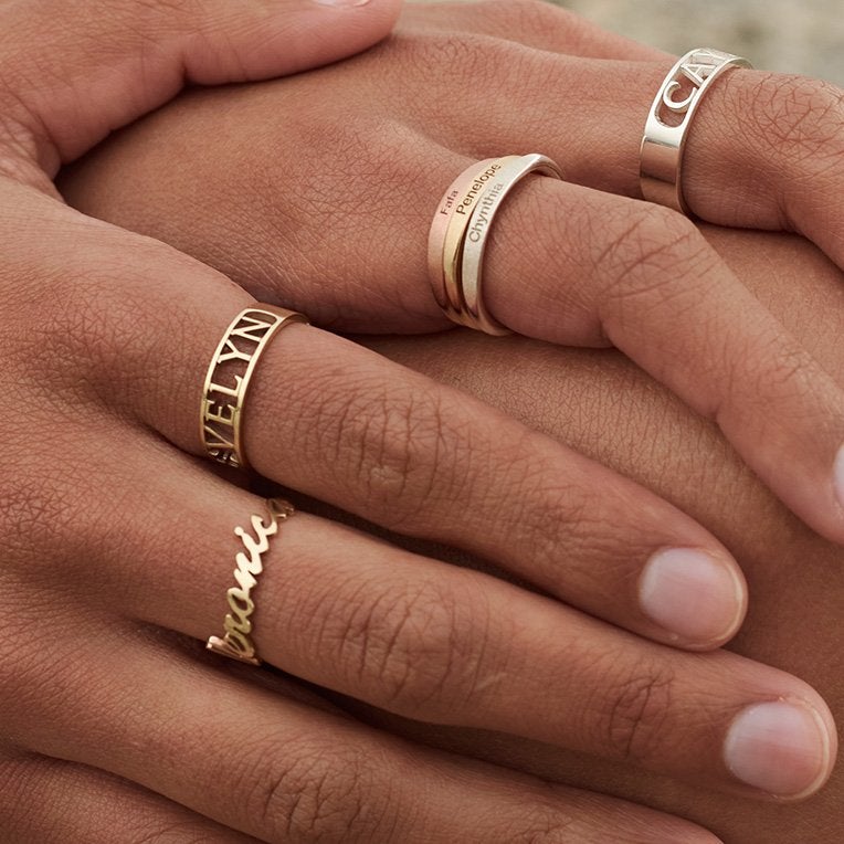 Engraved Name Ring in 9ct Gold